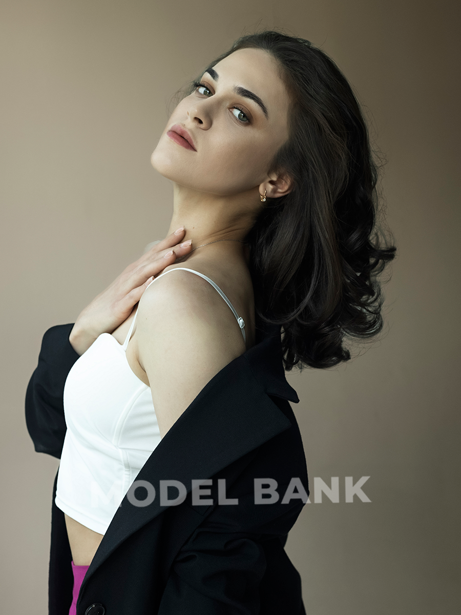 ModelBank-Ayde3